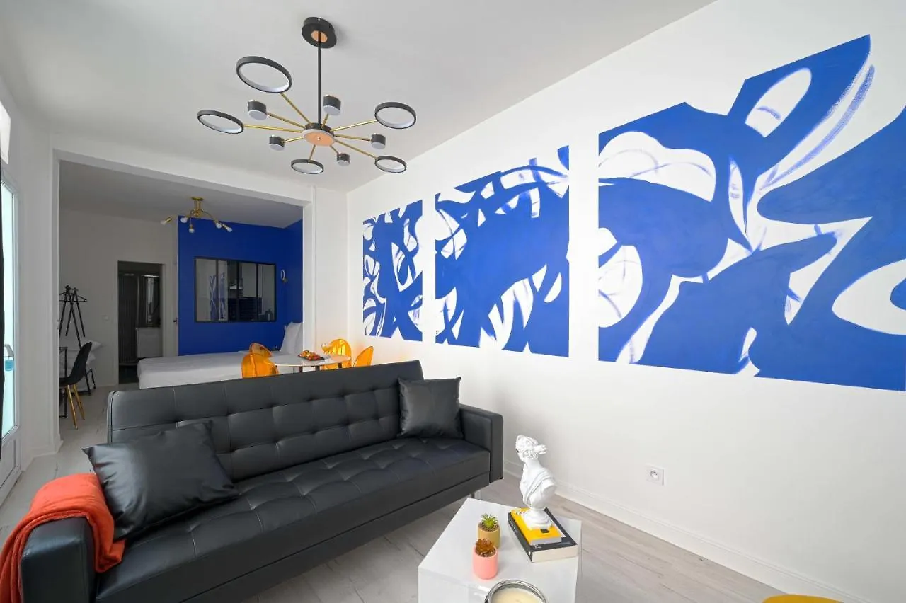 Modern Large Studio Apartment For 3 Paris